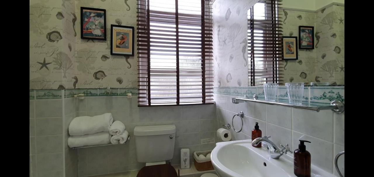 Abbeyfield Vintage Style Boutique B&B ทอร์คิ ภายนอก รูปภาพ