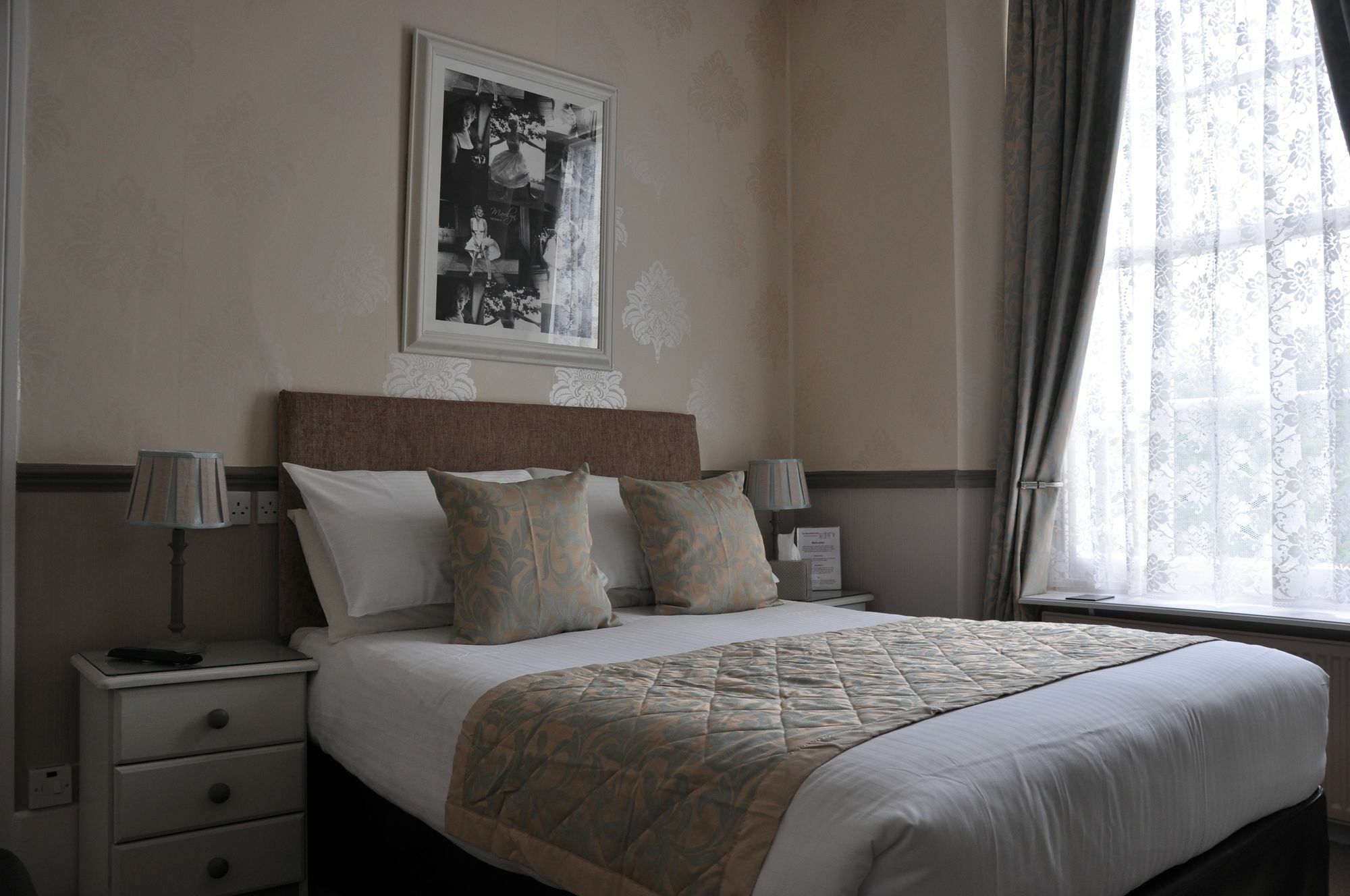 Abbeyfield Vintage Style Boutique B&B ทอร์คิ ภายนอก รูปภาพ